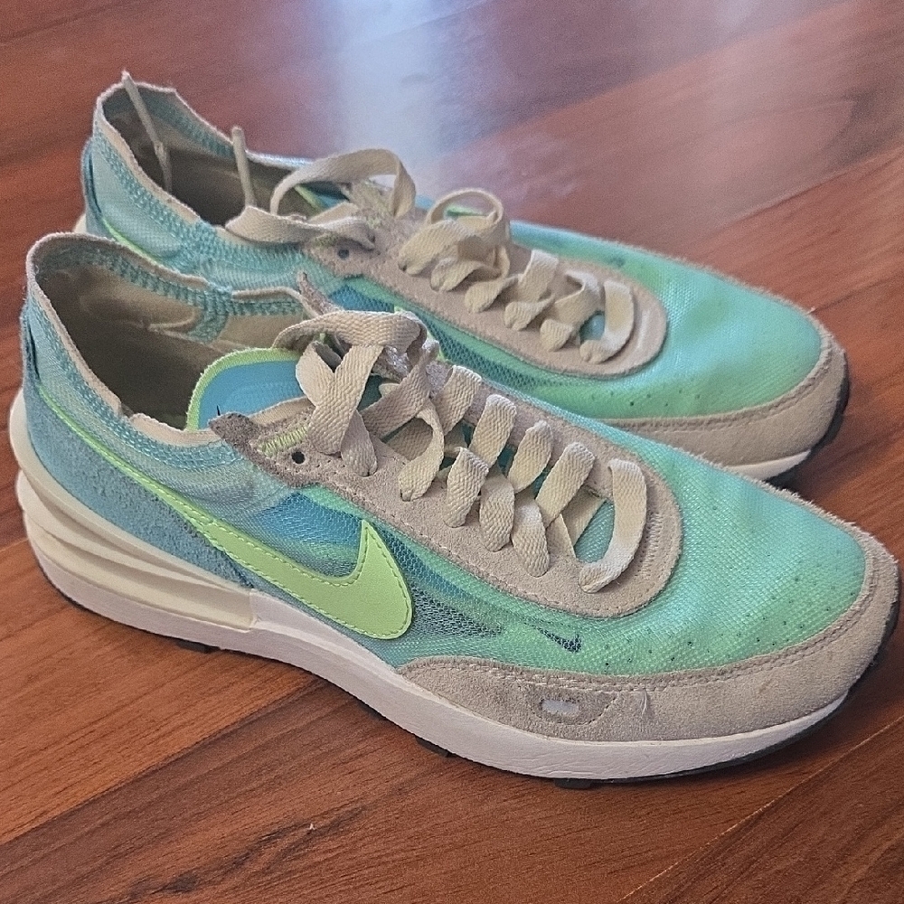 Nike Mint Mesh and Aqua Casual Sneakers